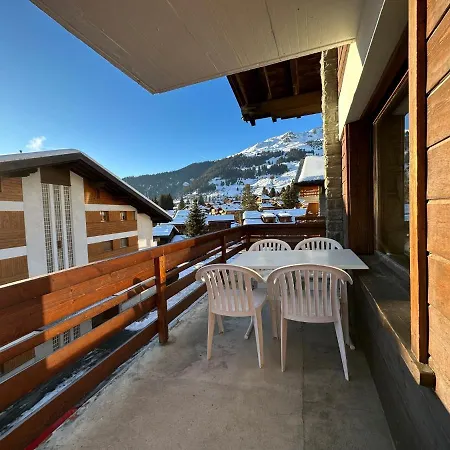 Instant Sports & Paradise Apartment